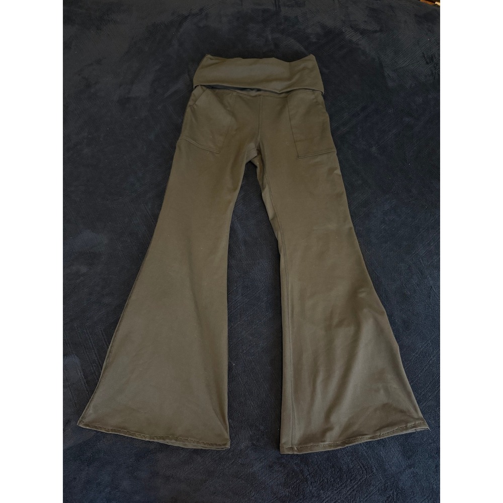 OFFLINE by Aerie The Hugger Foldover Flare Leggings Green Short Inseam Medium
